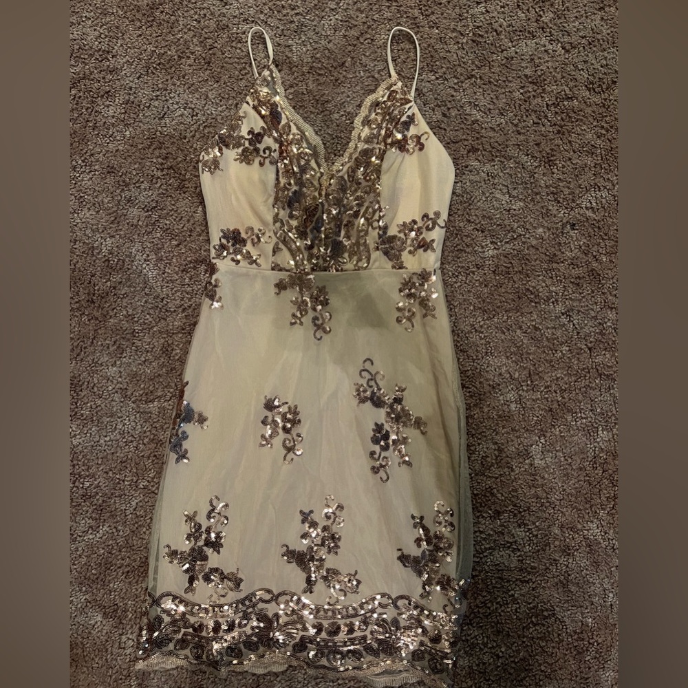 Cream with sparkling designs